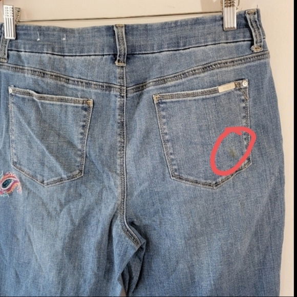 CHICO'S Women's The Platinum Crop Jeans Sz 2P Floral Embroidered High-Rise - Picture 11 of 12